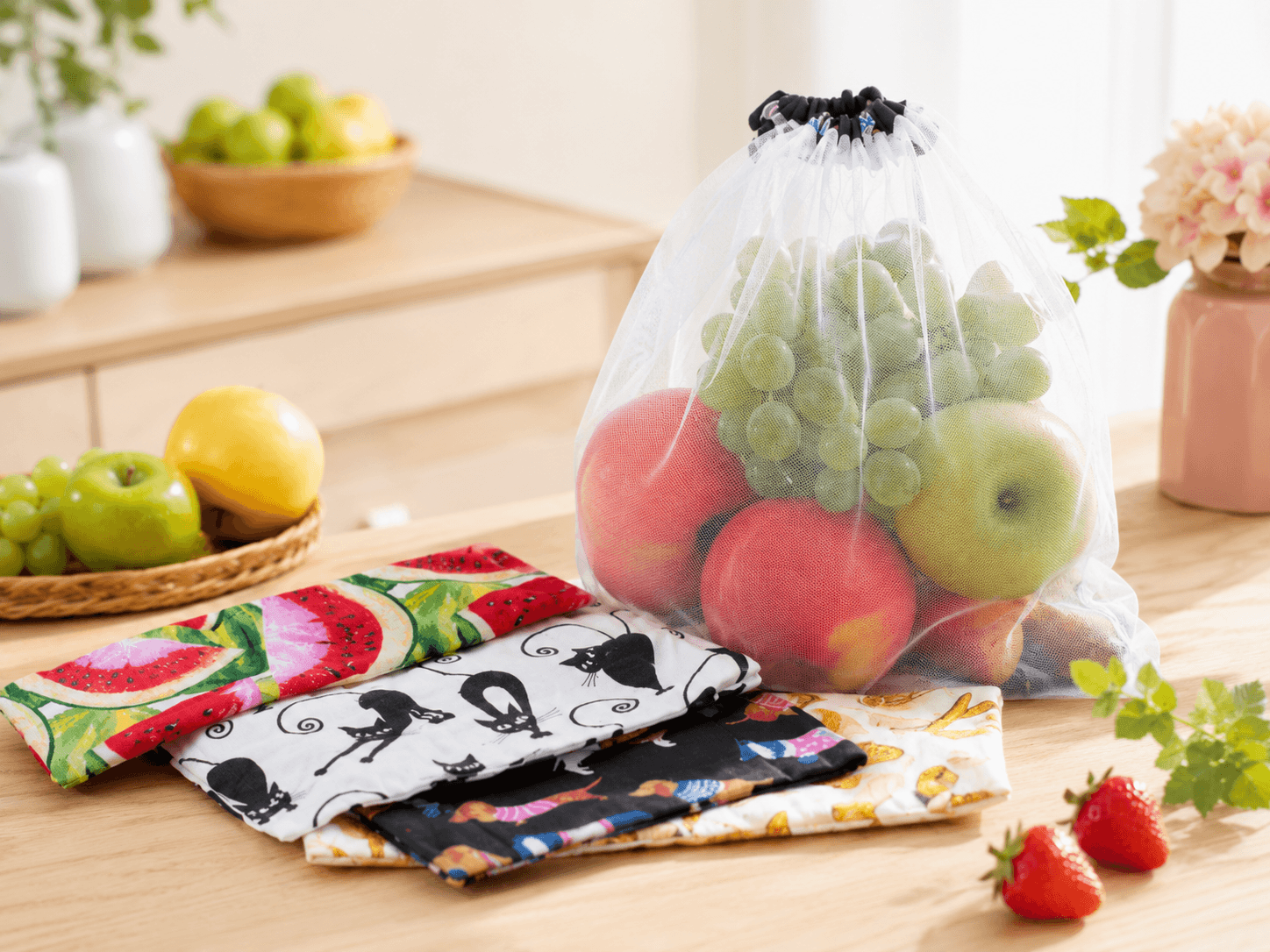Újrahasználható iHandmade vászonzsákok és tüll zsák gyümölcsökkel bevásárláshoz és otthoni tároláshoz
